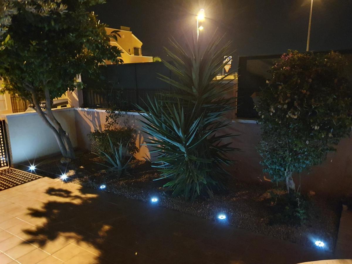 Calle Carlos Primero, Roda ภายนอก รูปภาพ